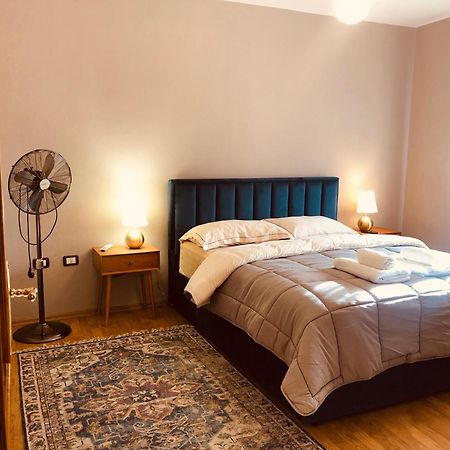Qemal Stafa Apartment Tirana Extérieur photo